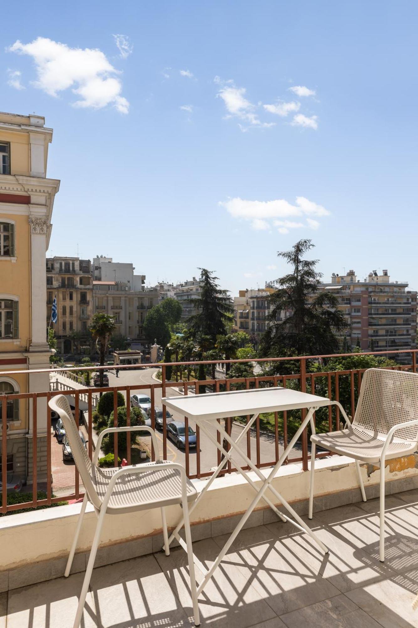 Liberty Apt By Halu! Apartments Szaloniki Kültér fotó